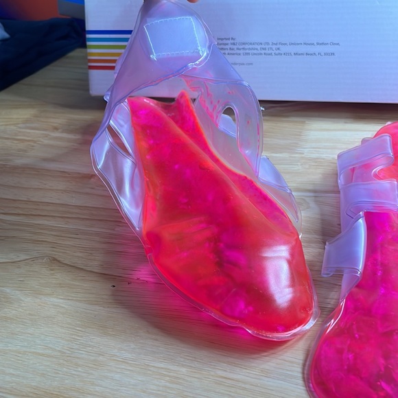 The WonderPax Reusable Cool/Warm Gel Pack FEET New In Box - Picture 8 of 10